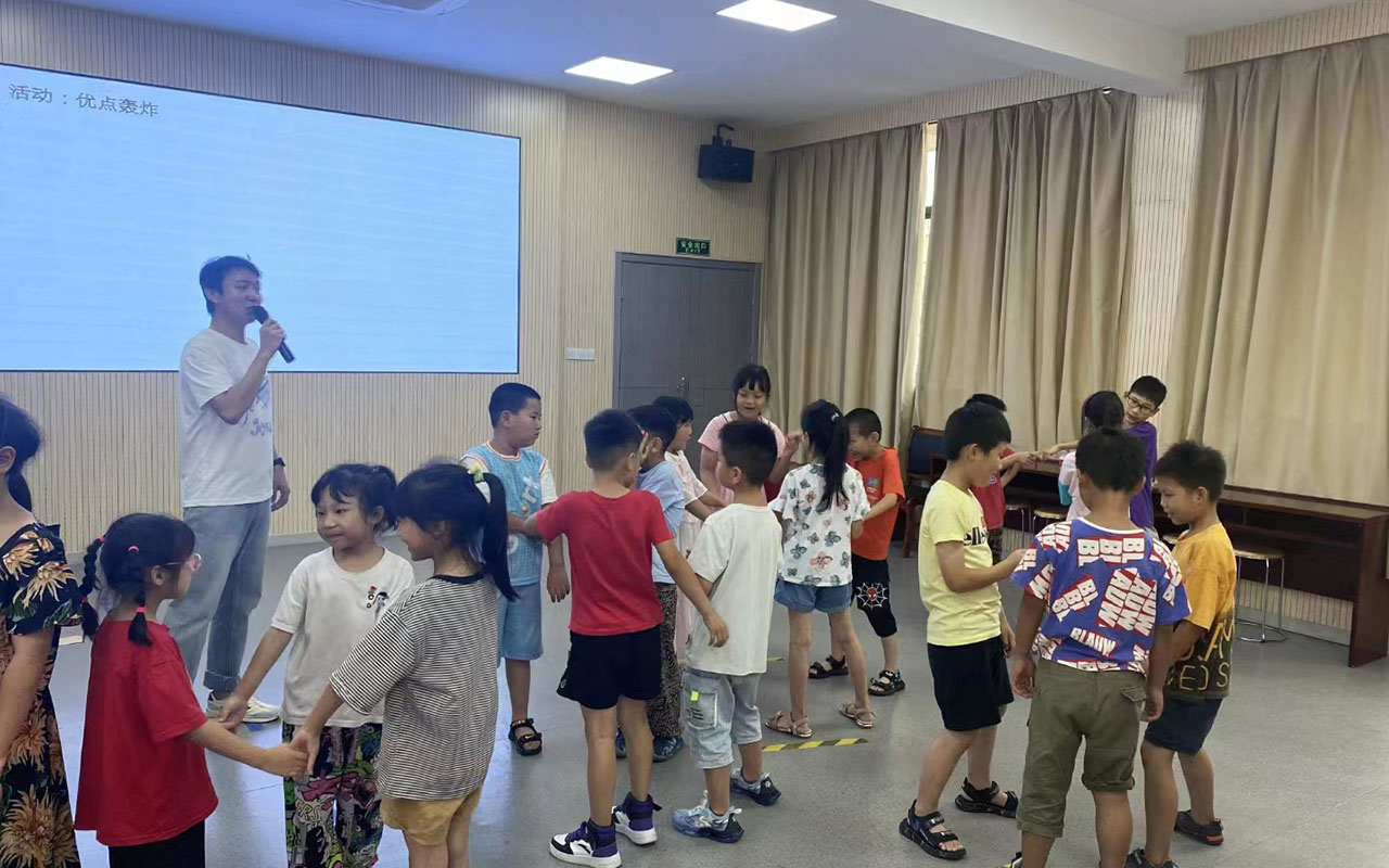 正宁龙观乡中心学校